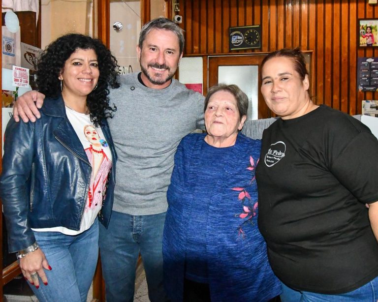 Intendente de Trelew busca instalar la carne de burro como alternativa productiva