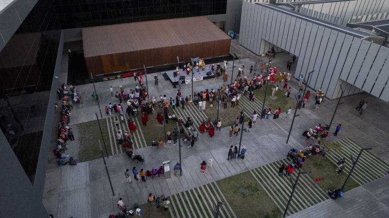 Yoga y arte: el Cabildo ofrece una jornada gratuita para las vacaciones de invierno