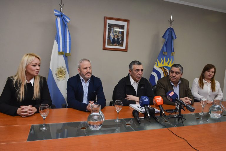 Se realizó la apertura del Sobre A para la exploración del área Sur Río Deseado Este