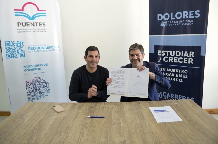 Bianco firmó convenios del Programa Puentes en Lezama y Dolores