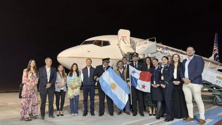 Salta suma vuelos desde Panamá para potenciar la llegada de turistas este verano
